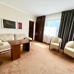 City Hotel Szálloda