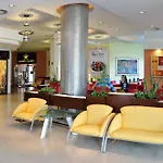 City Hotel فندق بيدغوستيا