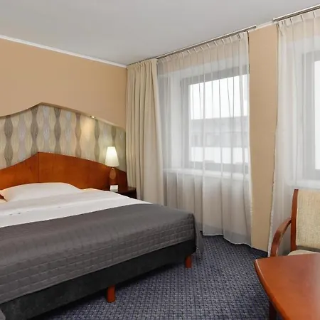 City Hotel 4* Быдгощ