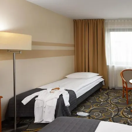 City Hotel Отель Быдгощ