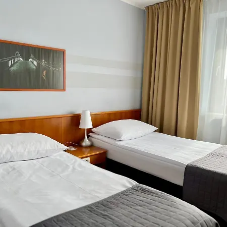 Hotel City Hotel