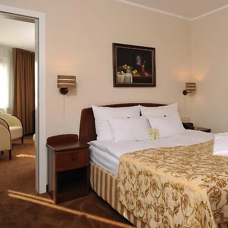City Hotel Быдгощ