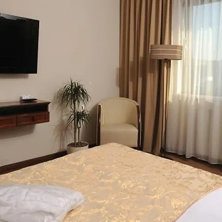 City Hotel Быдгощ