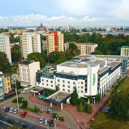 City Hotel