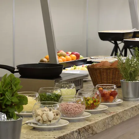 City Hotel 4* Bromberg